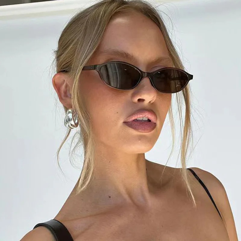 Sunglasses Cat Eye - レトロオーバルフレームサングラスファッション女性トレンディな小さなフレームサングラスパンクキャットアイサンシェード日焼け止め UV400 メガネ