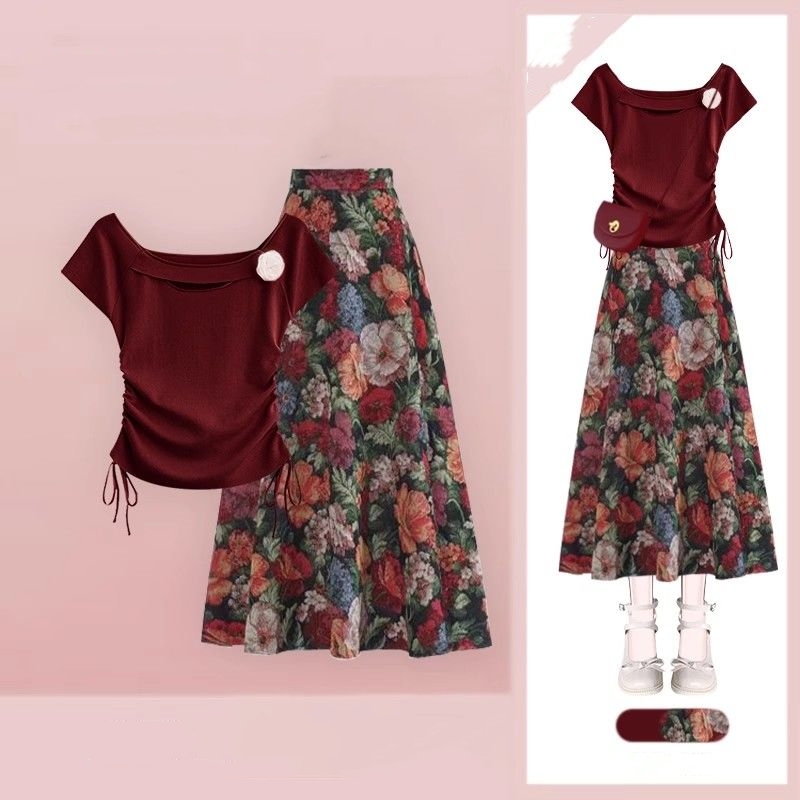 Midi Skirt Floral - レディース ラッキーワインレッド Tシャツ 花柄スカート ツーピースセット 2025