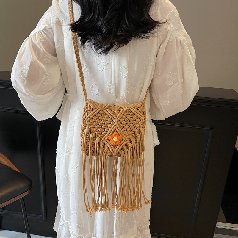 女性のためのサマーバッグ手作りタッセルビーチバッグ織ハンドバ - Crochet Bag Raffia のレビューと価格