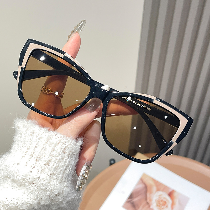 女性用カラーブロックキャットアイメガネフレーム、トレンディで - Sunglasses Cat Eye のレビューと価格